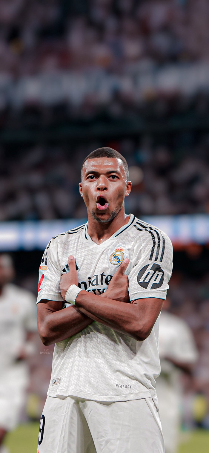 媒体人：切尔西野蛮踢法不可取，伯恩茅斯就深受红牌停赛影响