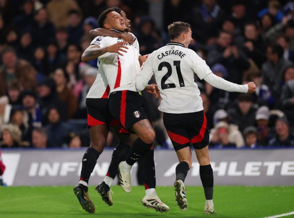 足球国足U23小将爆射破门，引网友赞叹