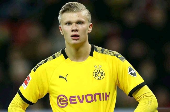 174次扑救，库尔图瓦是2025年五大联赛扑救次数最多的门将（库尔图瓦以174次扑救领跑2025五大联赛门将扑救榜）