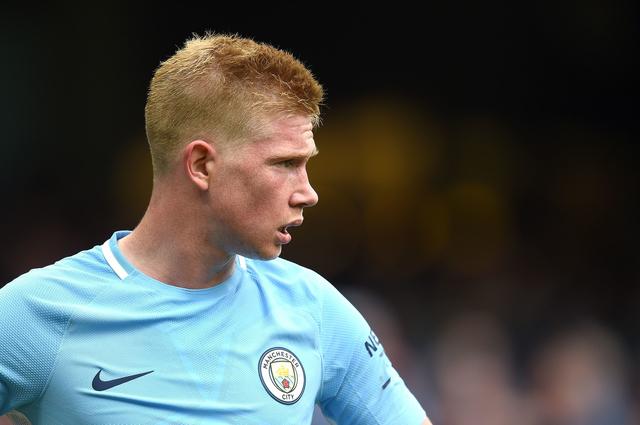 湖人詹姆斯关键三分带队取胜太阳