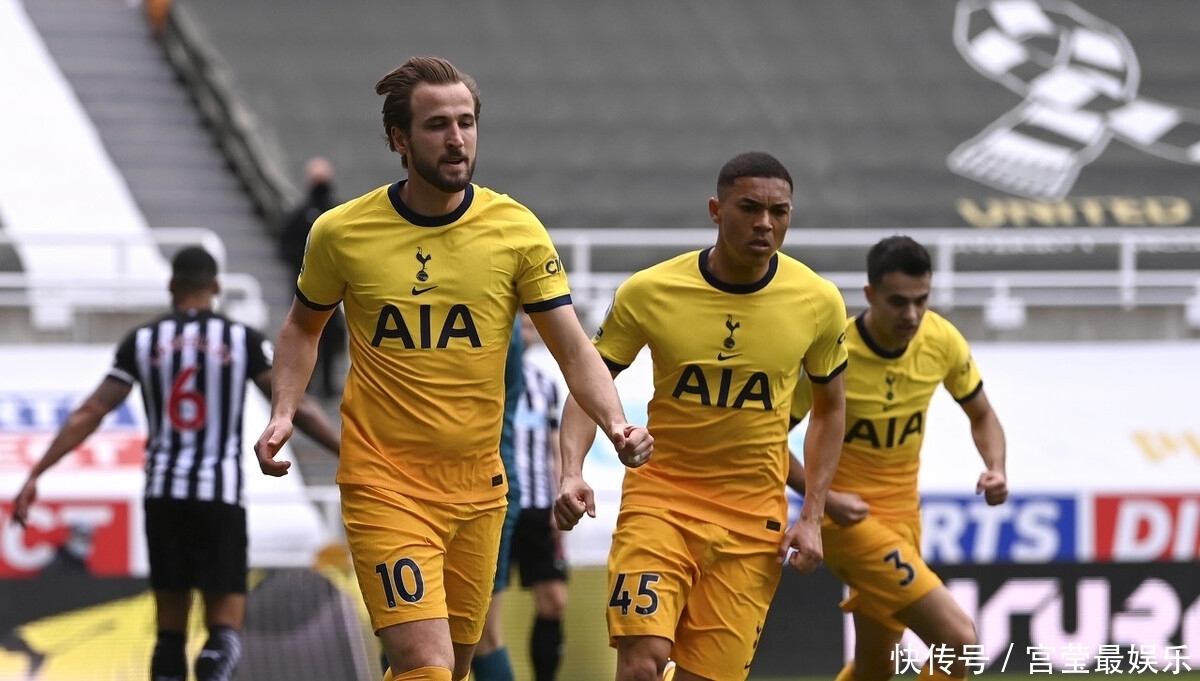 利兹联主帅：连续在强队上拿分很不容易，这些功劳属于球员们